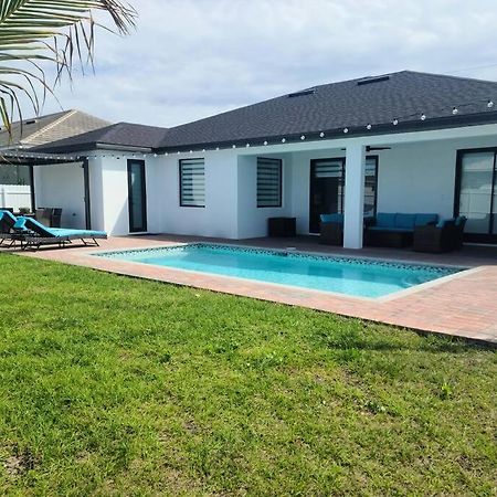 Casa Sevilla, Heated Pool, Sleeps 9, 4B3B Cabo Coral Exterior foto