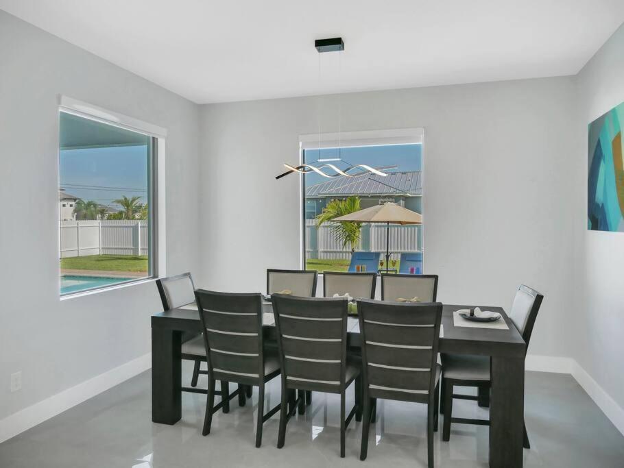 Casa Sevilla, Heated Pool, Sleeps 9, 4B3B Cabo Coral Exterior foto