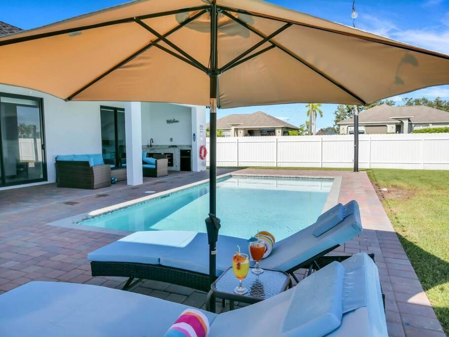 Casa Sevilla, Heated Pool, Sleeps 9, 4B3B Cabo Coral Exterior foto