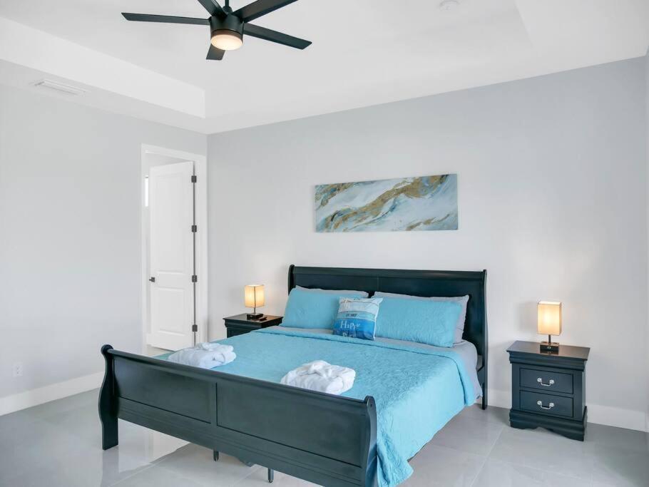 Casa Sevilla, Heated Pool, Sleeps 9, 4B3B Cabo Coral Exterior foto