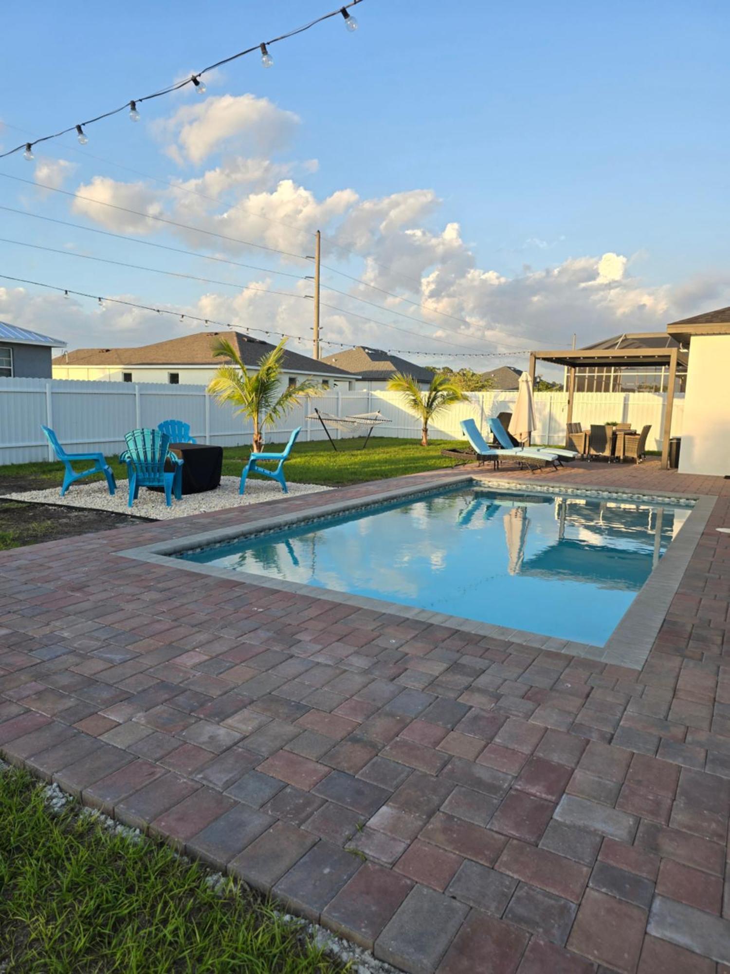 Casa Sevilla, Heated Pool, Sleeps 9, 4B3B Cabo Coral Exterior foto