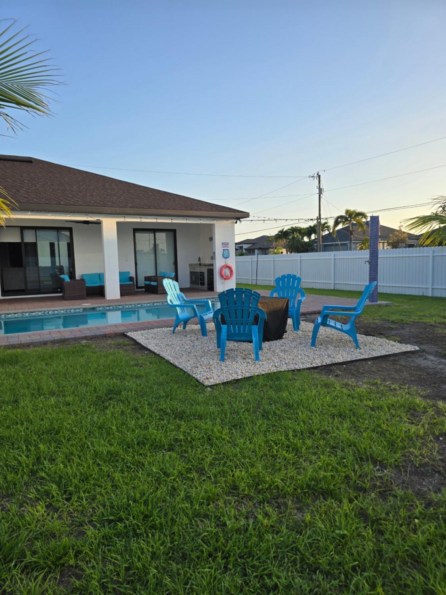 Casa Sevilla, Heated Pool, Sleeps 9, 4B3B Cabo Coral Exterior foto